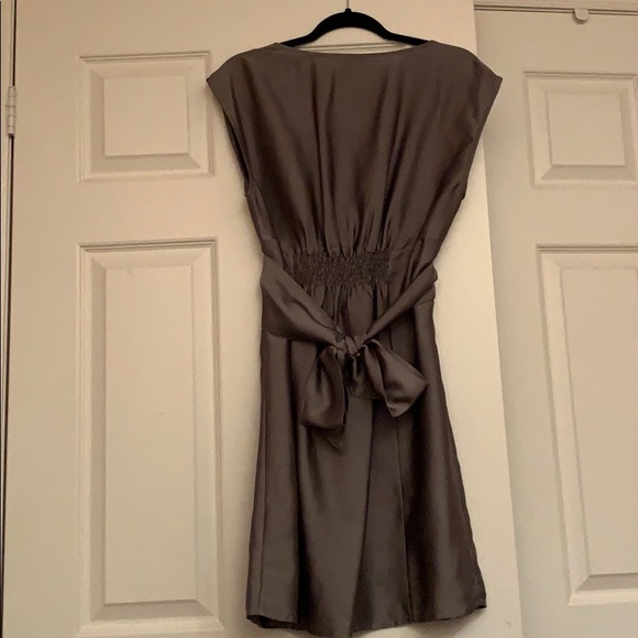 Silver sleeveless, knee length H&M dress - Picture 2 of 4
